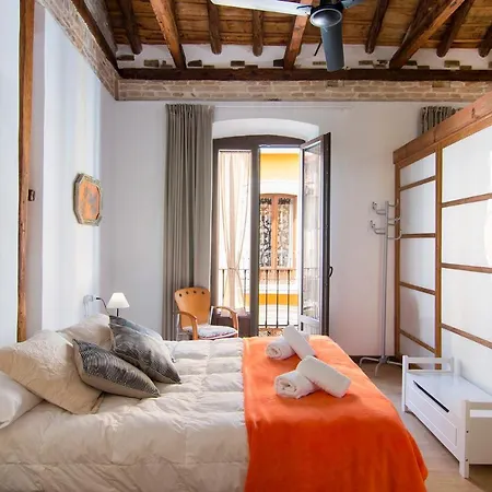 La Buhardilla De Mesones ,vicent Apartment Granada