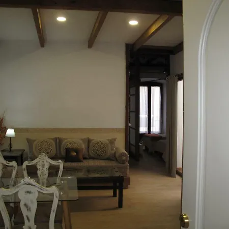 Apartment La Buhardilla De Mesones ,vicent Granada